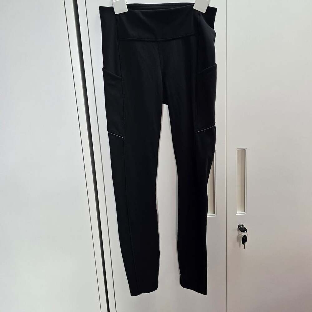 Lululemon Speed Up Tight Size 4 Black Luxtreme Leggings